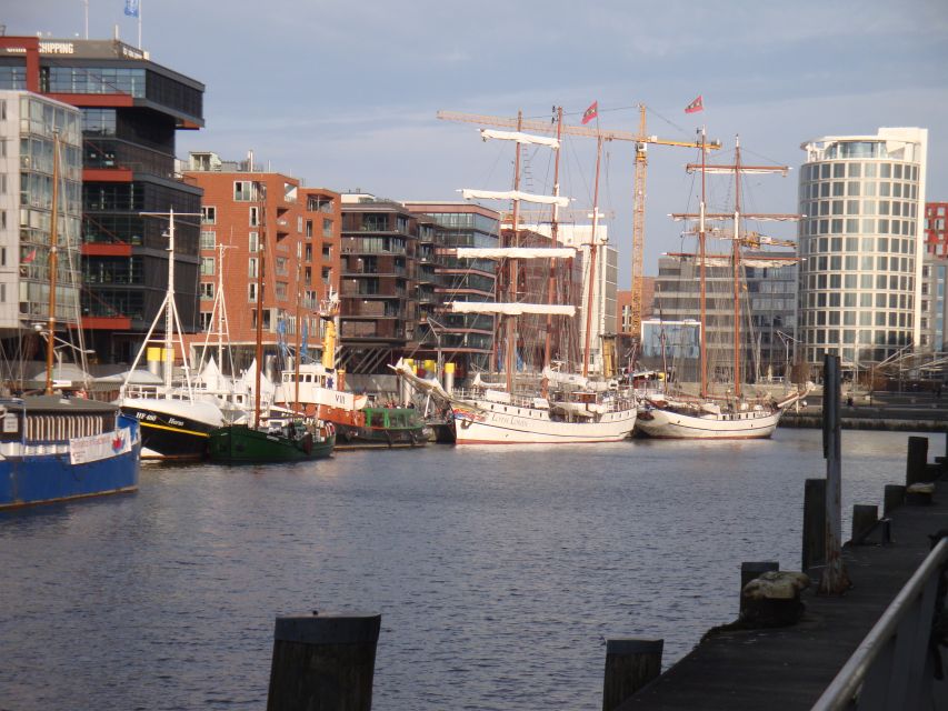 Hamburg Harbor: 3.5-Hour Guided Tour by Bike - Meeting Point and Time