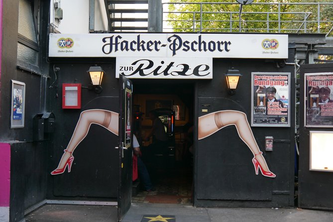 Hamburg Reeperbahn Small-Group Walking Tour - Meeting Point Details