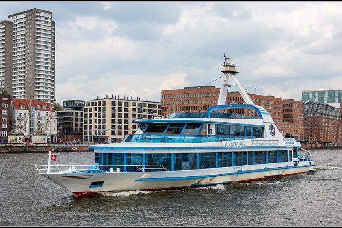 Harbor Cruise on the Beautiful Elbe - Audio Guide and Commentary