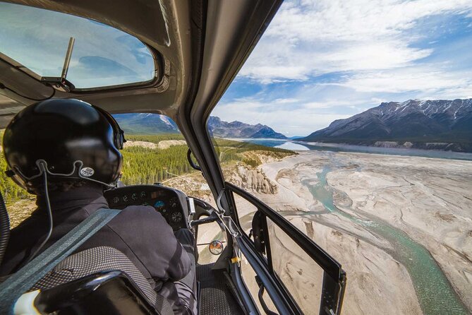 Helicopter Tour Over the Canadian Rockies - UNESCO-Listed Scenery