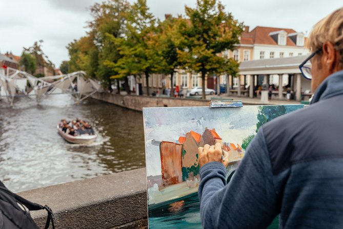 Highlights & Hidden Gems With Locals: Best of Bruges Private Tour - Delpa Chocolatier: Tasting Belgian Chocolate