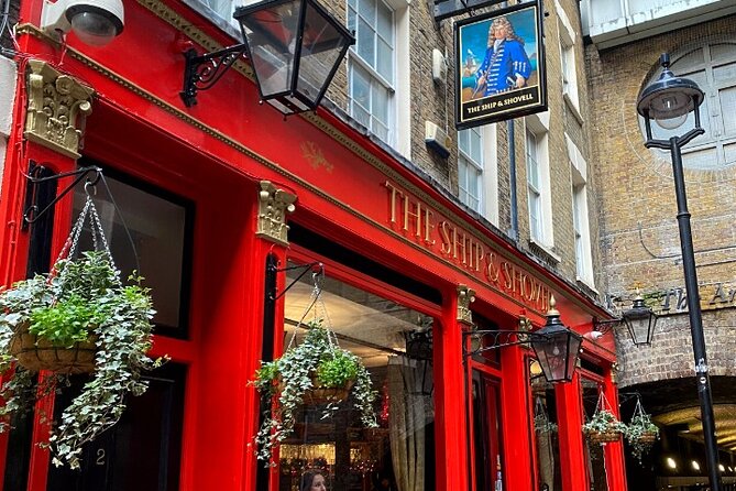 Historic Pub Walking Tour of London - Age and ID Requirements