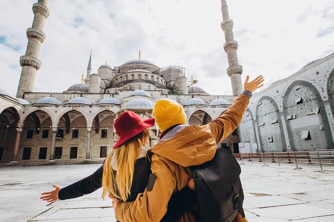 Istanbul Old City Guided Walking Tour - Visiting Hagia Sophia