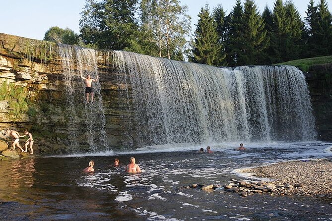 Jägala Waterfall and Picnic Tour - Round-trip Transportation