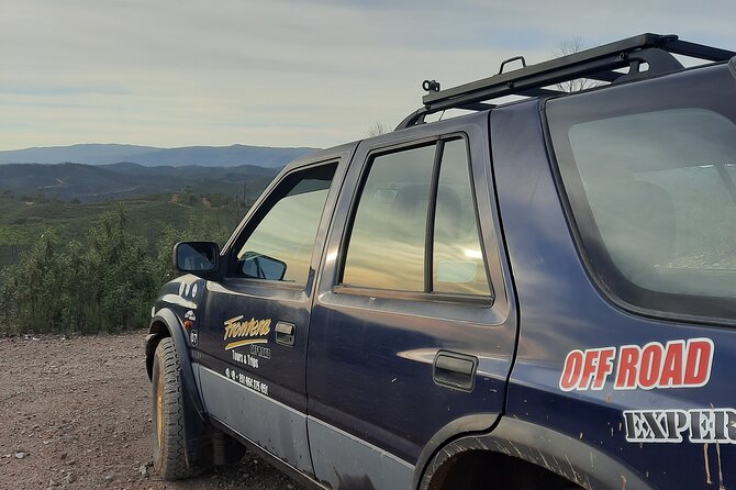 Jeep Half Day Tour of Our Algarve Coast and Mountains - Exploring the Algarve Coastline