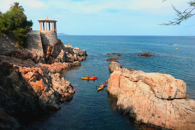 Kayak Excursion in Playa De Aro - Included Amenities