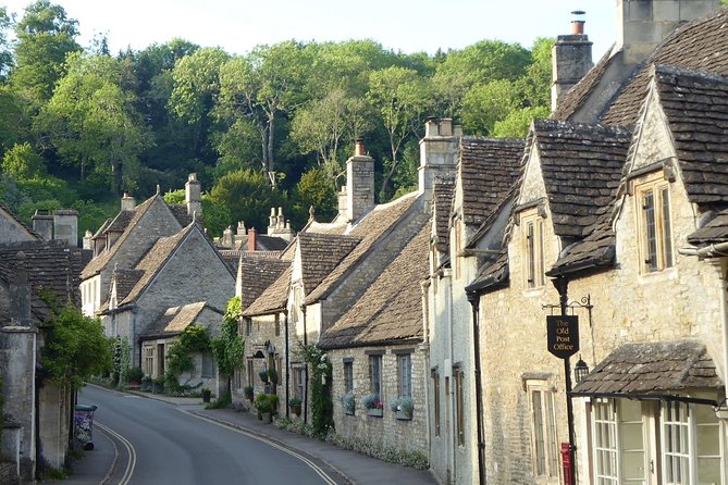 Lacock and Castle Combe - Afternoon Private Tour - Tour Pickup