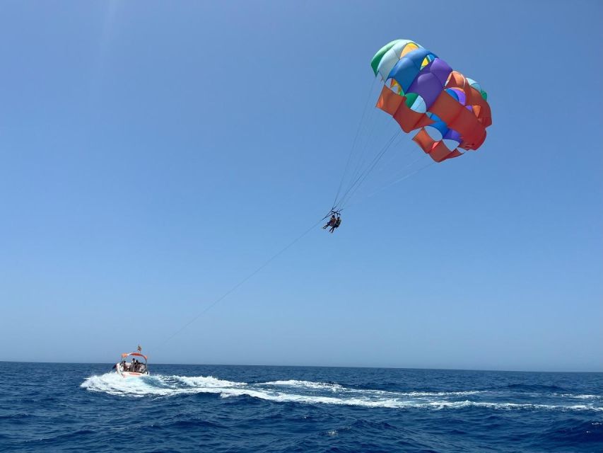 Lanzarote : Parasailing Activity With Hotel Transfer - Availability and Booking