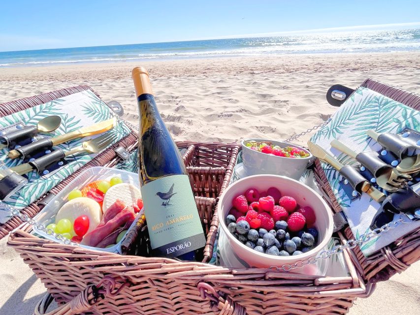 Lisbon: Beach Brunch Picnic With Set-Up and Transfers - Relaxation and Indulgence