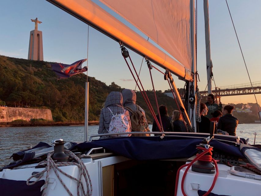 Lisbon: Enjoy a Sunset or Night Tagus River Sailboat Cruise - Important Details