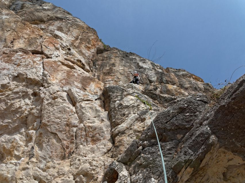 Lisbon or Sesimbra: Guided Rock Climbing Tour in Arrábida - Included Gear and Guide