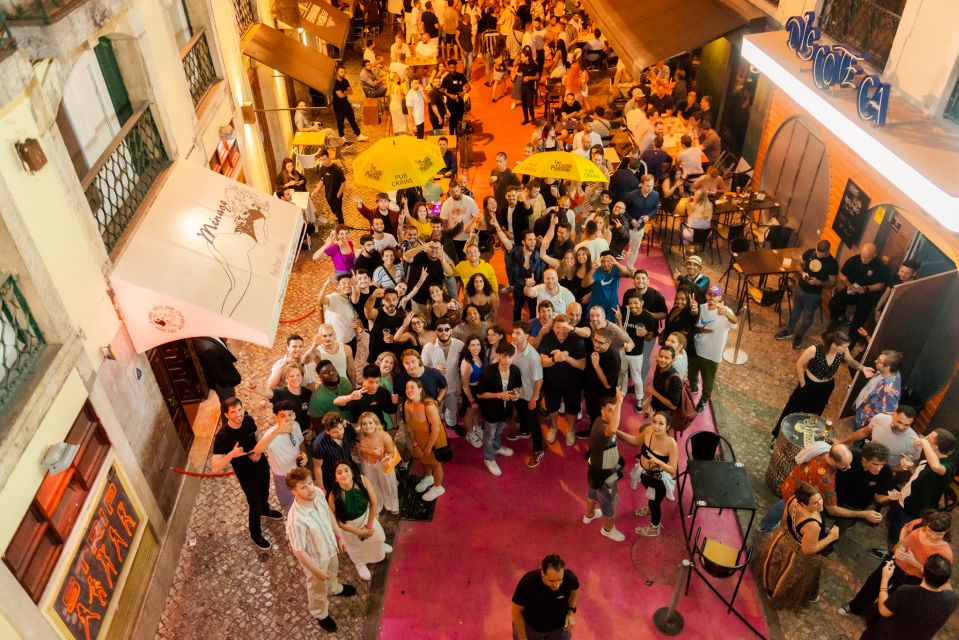 Lisbon PinkStreet Pubcrawl: 1hOpen Bar, Shots,VIP Club Entry - Itinerary and Experience