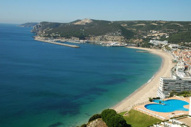 Lisbon: Sesimbra, Arrábida, Setúbal & Palmela - Sesimbra Fishing Village and Beaches