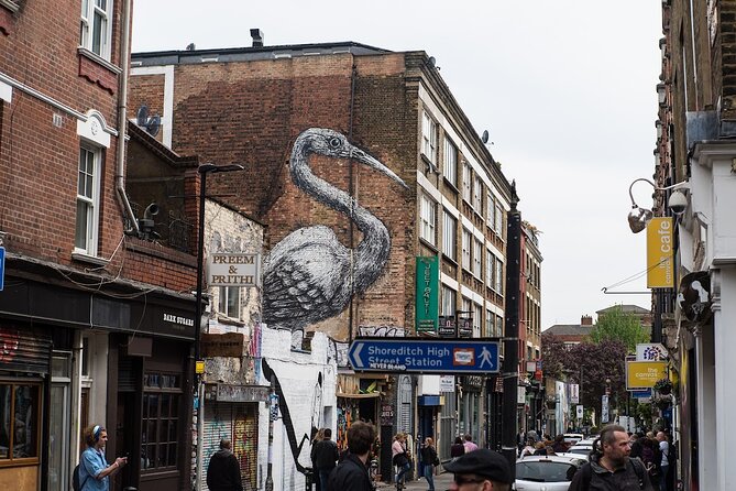 London East End Walking Food Tour With Secret Food Tours - Alcoholic and Non-Alcoholic Beverages