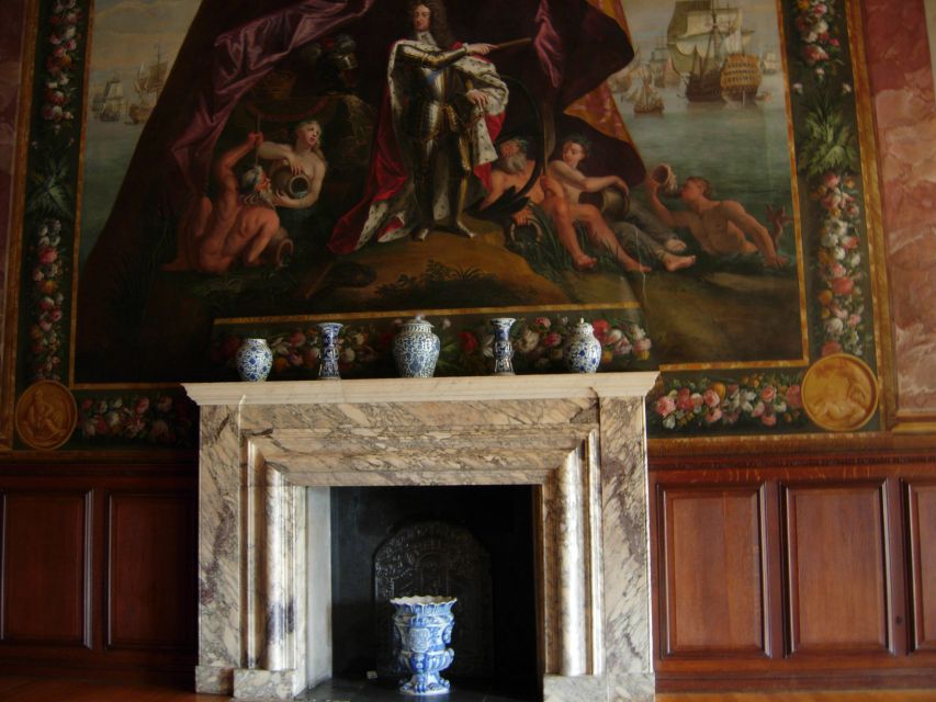 London: Hampton Court Private Guided Tour - Tudor Kitchens and Fire