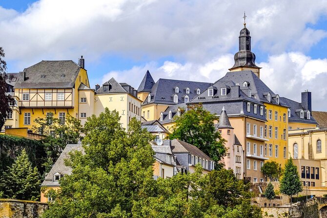 Luxembourg City Walking and Wine Tasting Tour - Small Group for Personal Attention