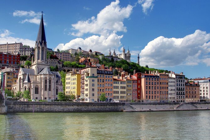 Lyon Unesco: Private Walking Tour - Bouchons Restaurants and Dining