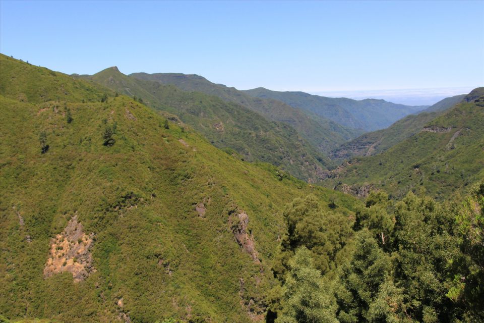 Madeira: Rabaçal, Risco And 25 Fontes Guided Hiking Tour