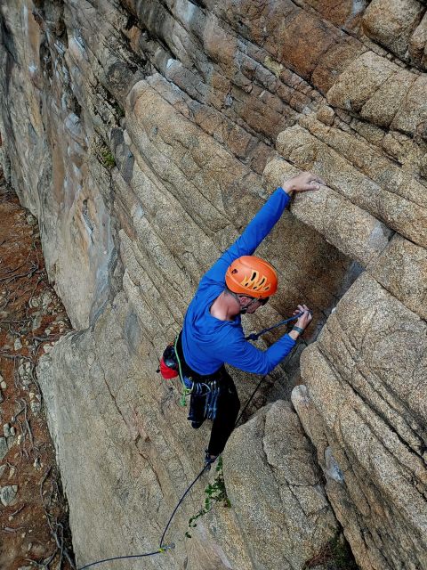 Madrid: Rock Climbing in La Pedriza National Park - Climbing Routes and Difficulty Levels