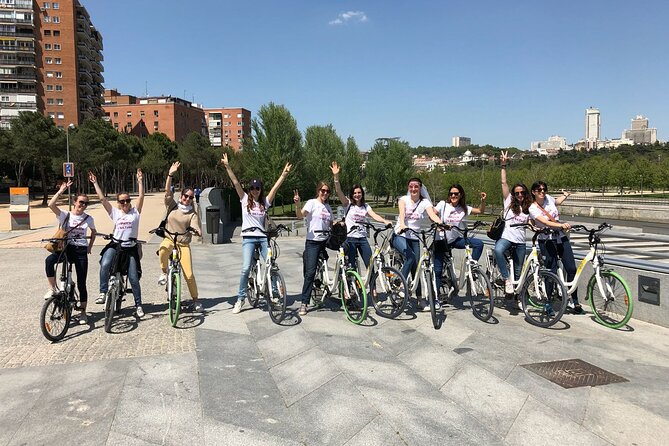 Madrid Sightseeing Electric Bike Tour - What to Expect