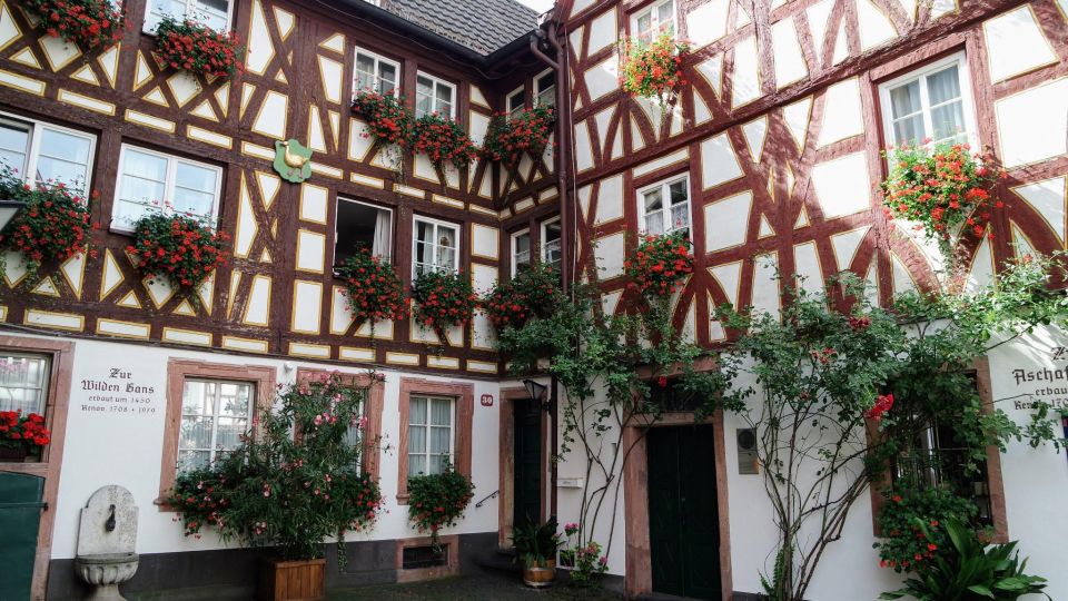 Mainz: Romantic Old Town Self-guided Discovery Tour - Tour Experience