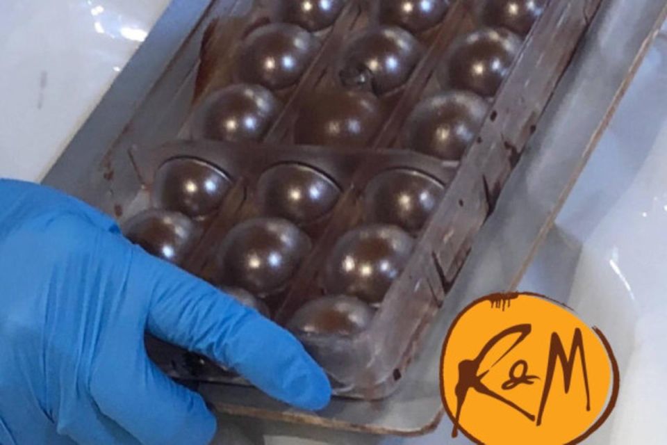 Manchester: Chocolate Praline (Bonbon) Making Class - 3-Hour Chocolate-Making Experience