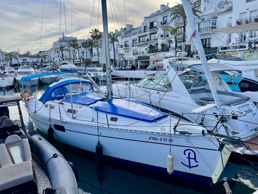 Marbella: Puerto Banús Private Sailing Cruise With Drinks - Onboard Beverages and Snacks