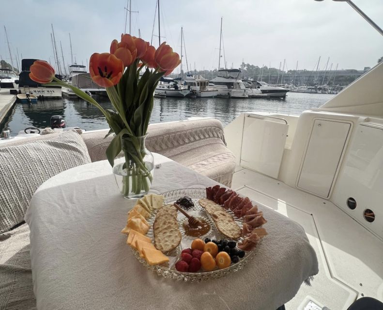 Marina Del Rey: Charcuterie and Wine With Boat Tour - Itinerary