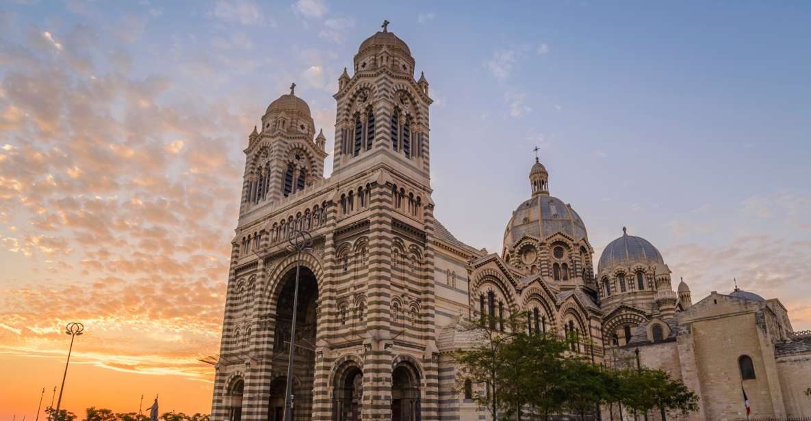 Marseille: First Discovery Walk and Reading Walking Tour - Navigating the City With Unforgettable Memories