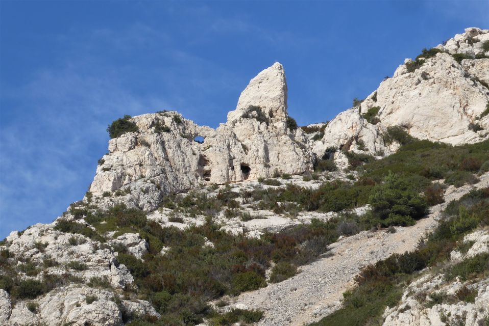 Marseille: Sormiou Calanque Half-Day Hiking Tour W/Swimming - Calanque De Sormiou and Its Village