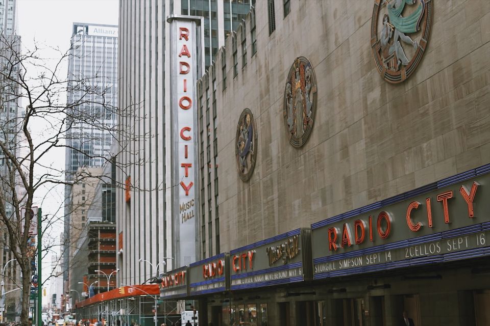 Midtown Manhattan Including Moma Skip the Line Entry - Discovering the New York Public Library