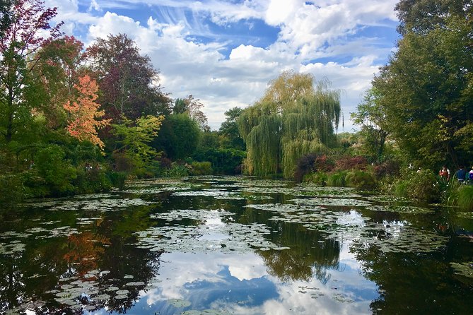 Monets Gardens & House With Art Historian: Private Giverny Tour From Paris - Cancellation Policy