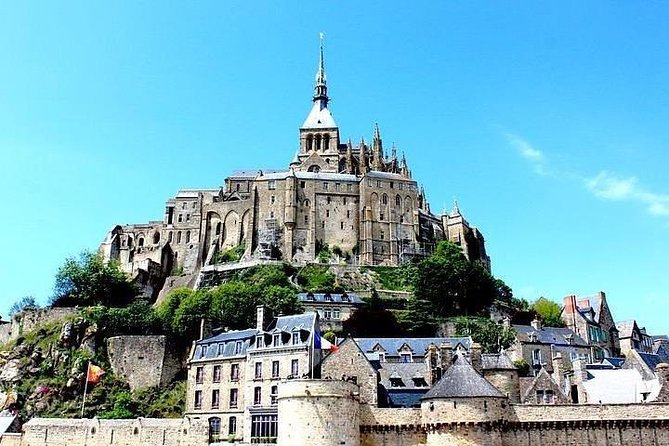 Mont St Michel Full Day Tour With a National Guide From Bayeux - Sweeping Ocean Views