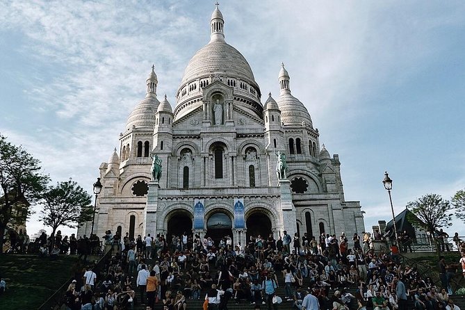 Montmartre District and Sacre Coeur - Exclusive Guided Walking Tour - Artist Connections