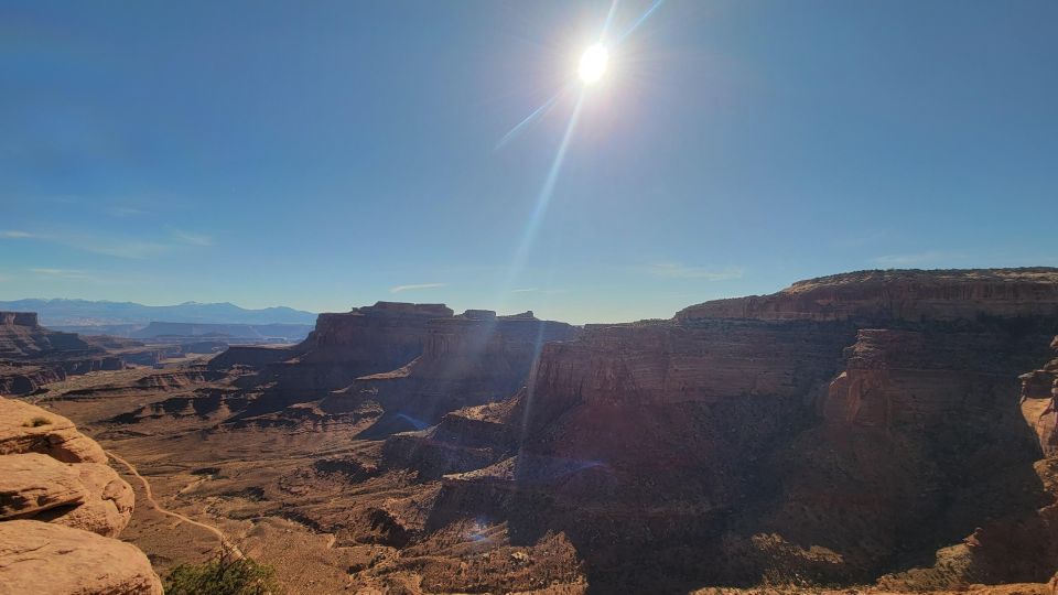 Morning Canyonlands Island in the Sky 4x4 Tour - Fossil Point Visit