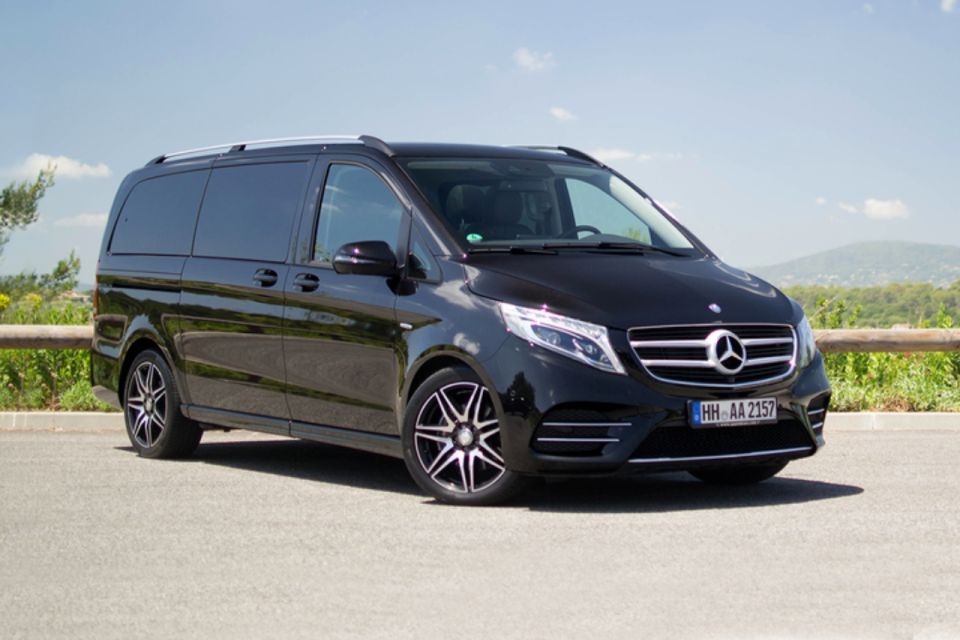 Munich Airport: One-Way Private Transfer to Munich - Vehicle Specifications