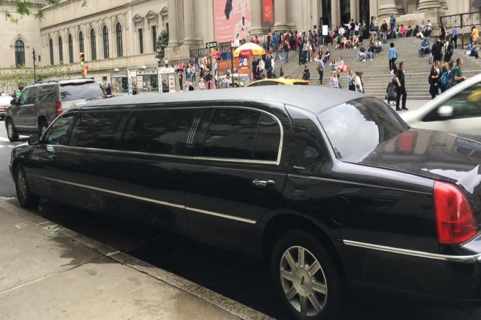 New York City: La Guardia Airport Private Limousine Transfer - Pricing and Booking Details