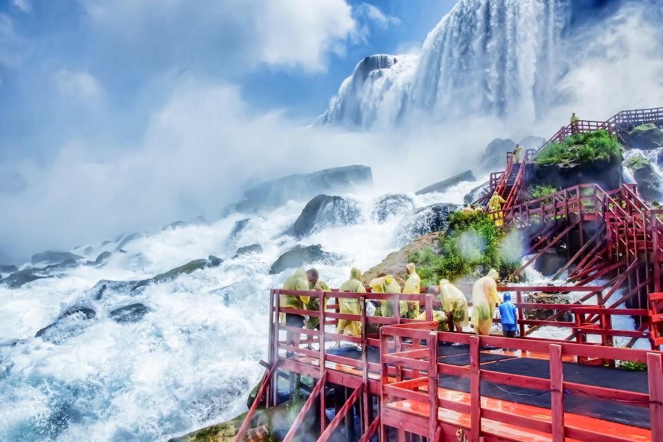 Niagara Falls: Canadian and American Deluxe Day Tour - Attractions and Activities