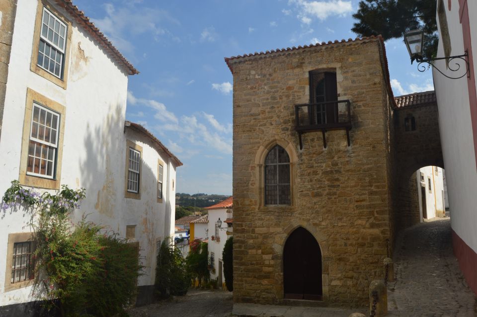 Óbidos: Medieval Tales and Secret Spots Walking Tour - Inclusions and Exclusions