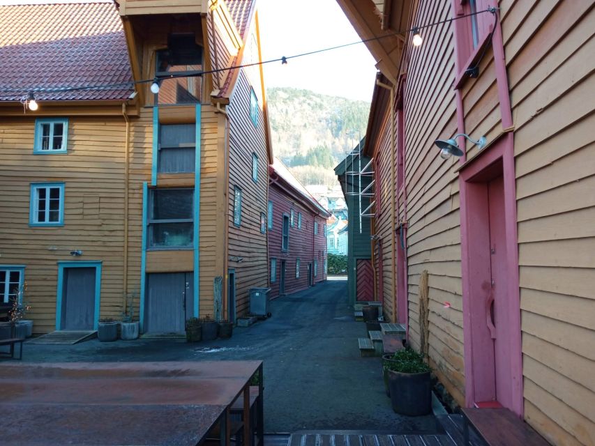 Off the Beaten Track in Bergen: A Self-Guided Audio Tour - Tour Itinerary