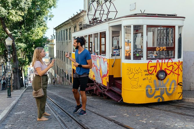 Off the Beaten Track in Lisbon: Lapa Private Tour - Tour Experience