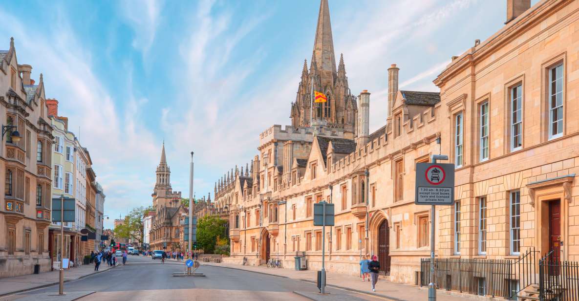 Oxford Top 10 City Highlights - Halleys House and Astronomical Discoveries