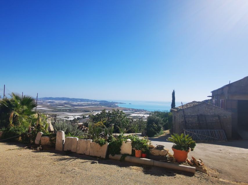 Palma De Montechiaro: Guided Tour With Tasting and Lunch - Guided Walking Tour