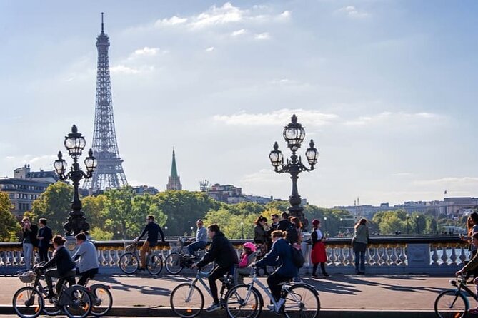 Paris Along the Seine - Bike Tour - Meeting Point and Accessibility