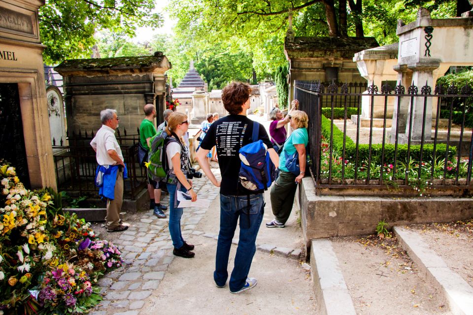 Paris: Famous Graves of Père Lachaise Small Group Tour - Famous Artists Final Resting Places