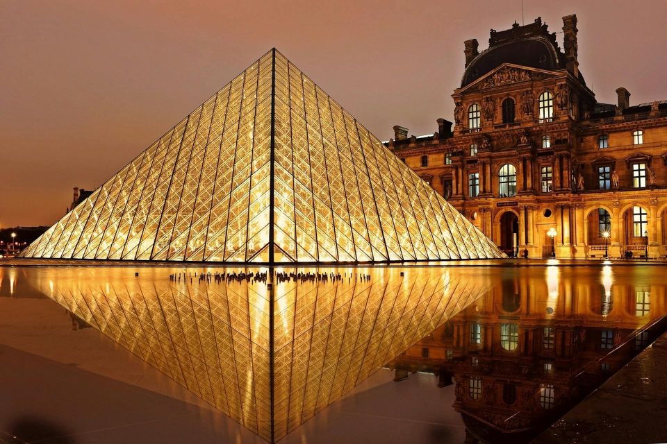 Paris - Louvre Pyramid : The Digital Audio Guide - Anecdotes and Intriguing Facts