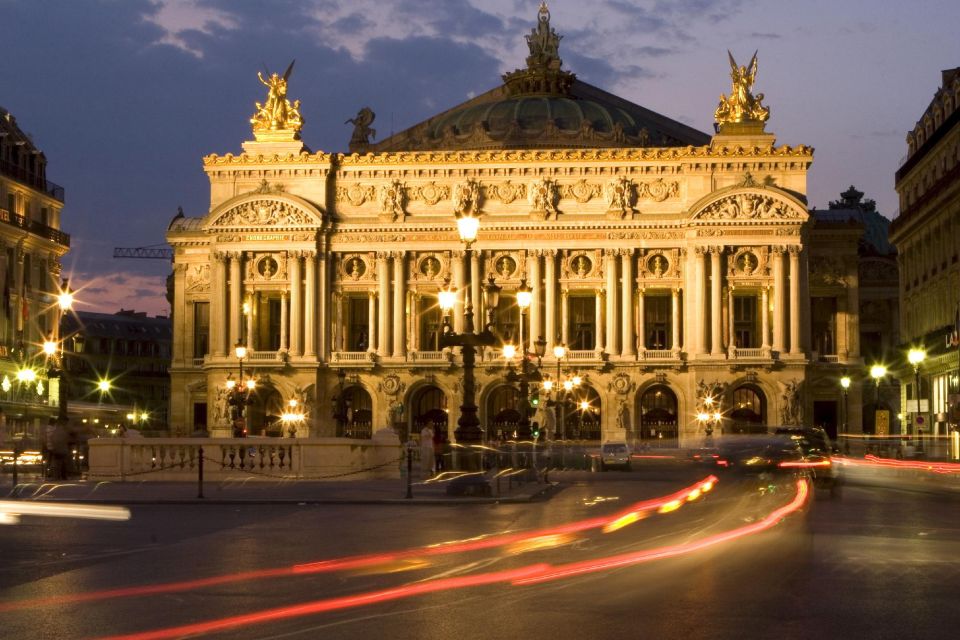 Paris: Private Night Tour With Driver for 3 Personnes - Tour Activities