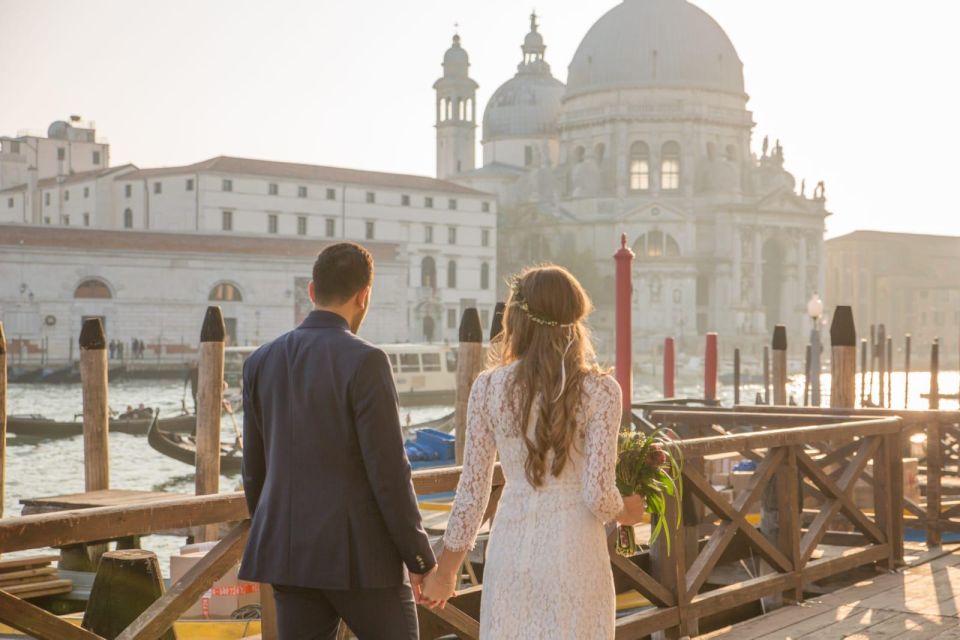 Perfect Private Venice Tour With Gondola Photoshoot - Visit Basilica Di Santa Maria Gloriosa Dei Frari