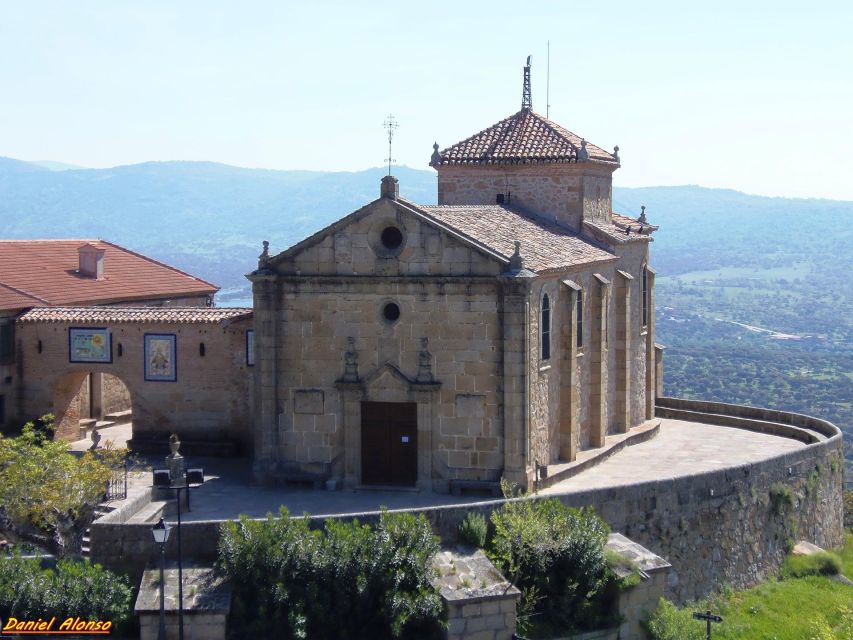 Plasencia - Private Historic Walking Tour - Historic Main Square