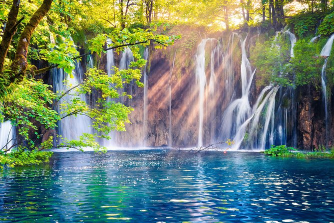 Plitvice Lakes Guided Tour With Entrance Ticket Included - Panoramic Boat Ride and Electric Train